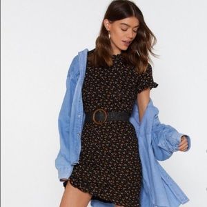 Cute little floral dress.